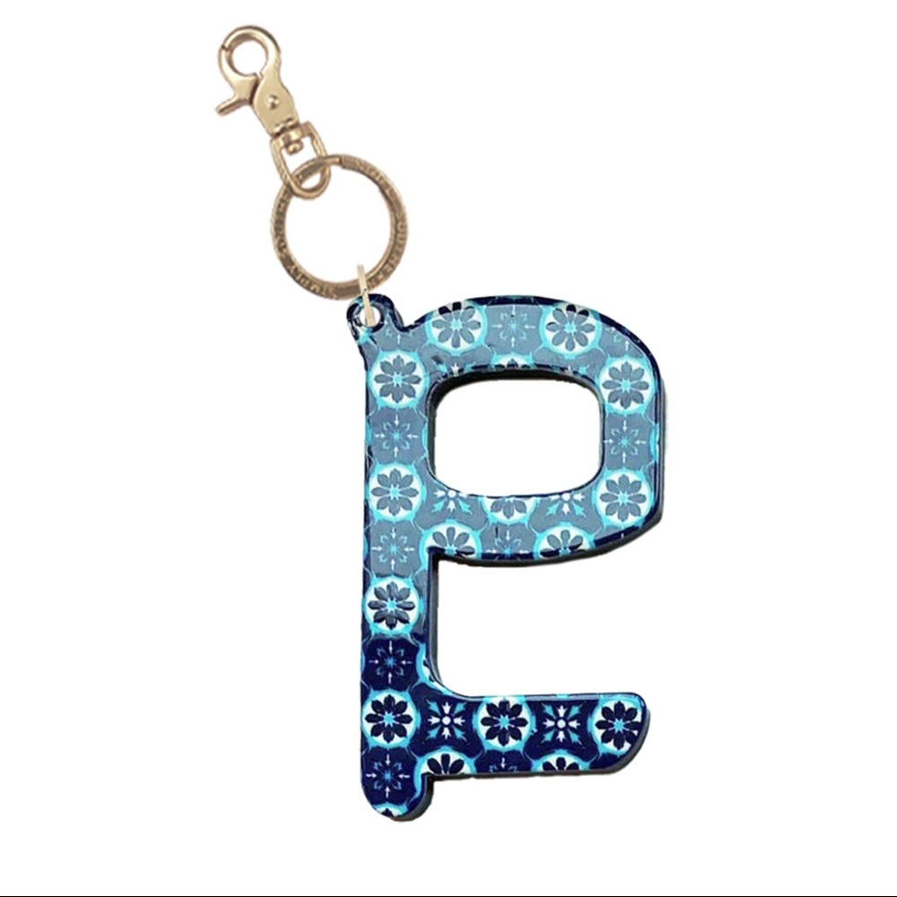 ✨🆕💠SIMPLY SOUTHERN OGEE HANDS FREE DOOR OPENER KEY CHAIN💠